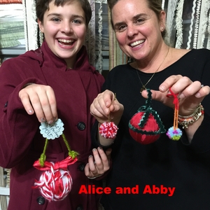 DIY Ribbon Ornaments