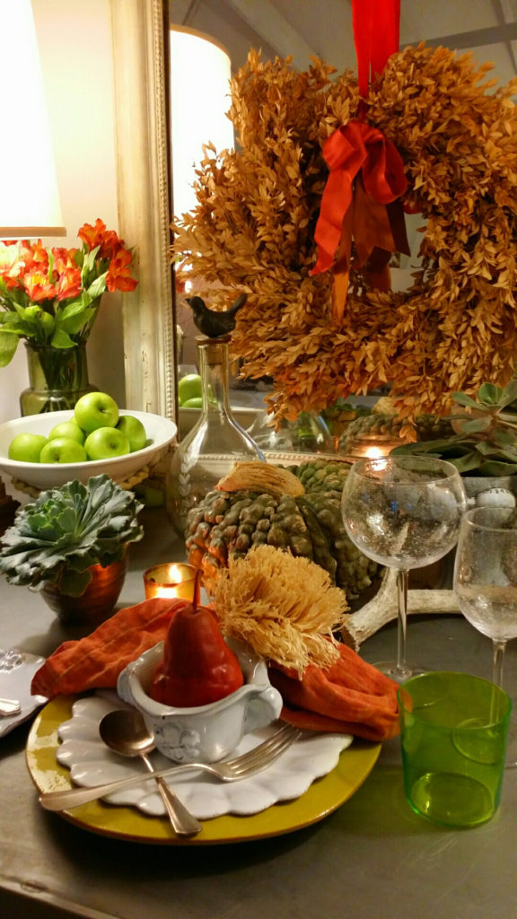 Tablescaping Pro Tips for Holiday Decor