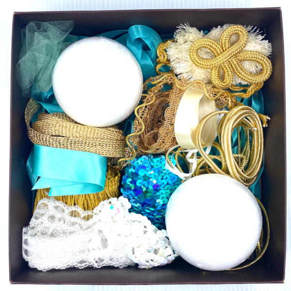Trim Queen Acqua Ornament Kit